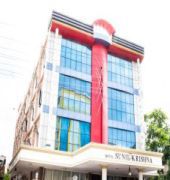 Hotel Sunilkrishna Тирупати Екстериор снимка